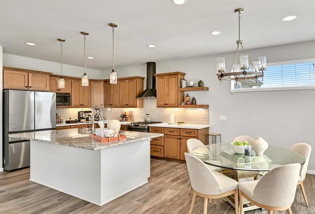 8829 S Shady Leaf LANE, Franklin, WI 53132