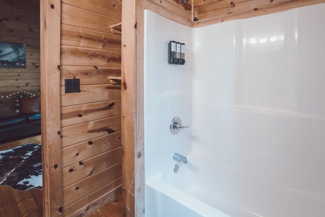 28843 Big Pine Road, Logan, OH 43138