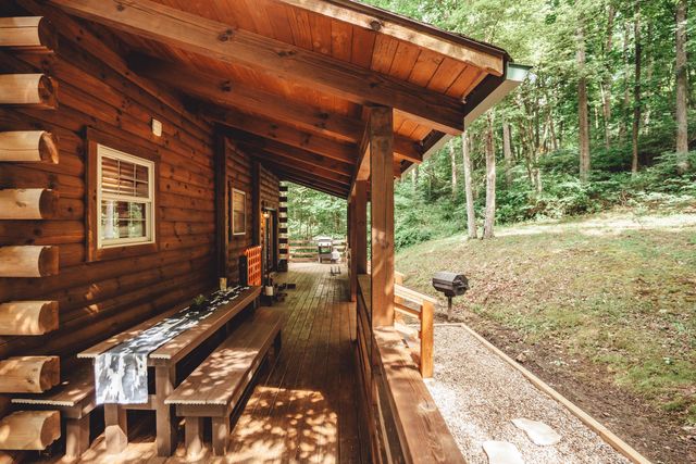 28843 Big Pine Road, Logan, OH 43138