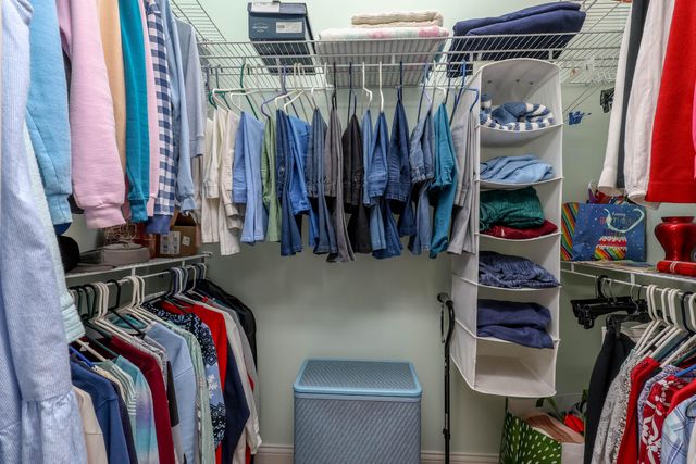 1232 RYAN DR, Centralia, MO 65240