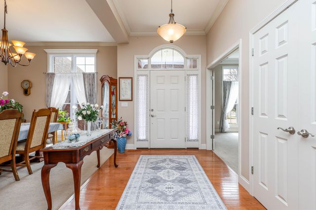 1232 RYAN DR, Centralia, MO 65240