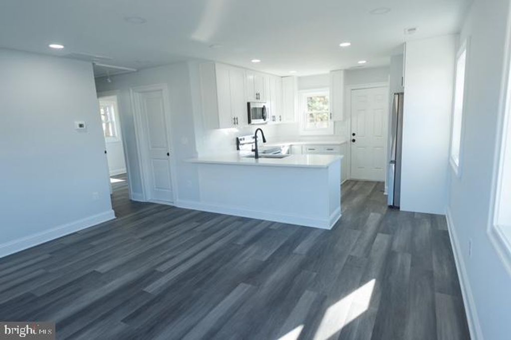 122 ROSELAWN ROAD, Annapolis, MD 21403