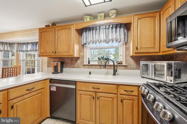 7229 WAPELLO DR, Derwood, MD 20855