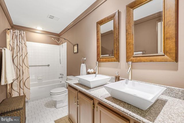 7229 WAPELLO DR, Derwood, MD 20855