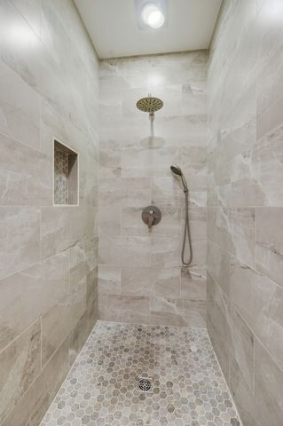 1928 Turning Wheel Ln, Franklin, TN 37067