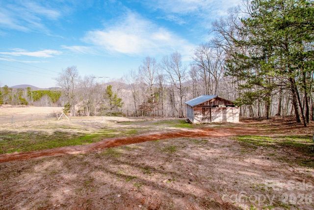 508 Liles Lane, Hiddenite, NC 28636