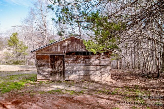508 Liles Lane, Hiddenite, NC 28636