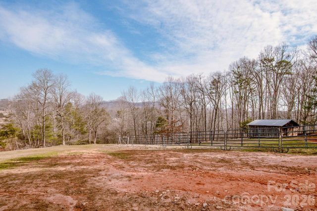 508 Liles Lane, Hiddenite, NC 28636