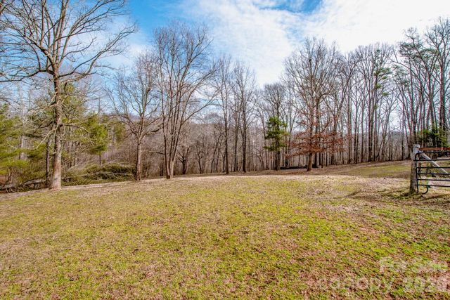508 Liles Lane, Hiddenite, NC 28636