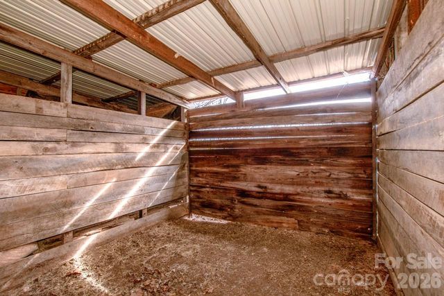 508 Liles Lane, Hiddenite, NC 28636