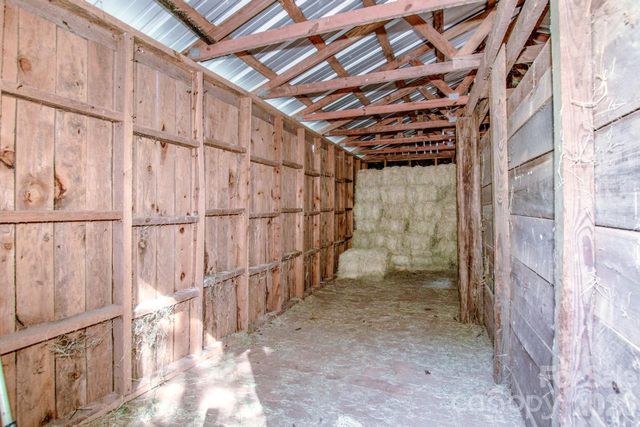 508 Liles Lane, Hiddenite, NC 28636