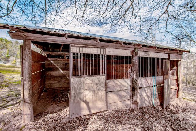 508 Liles Lane, Hiddenite, NC 28636