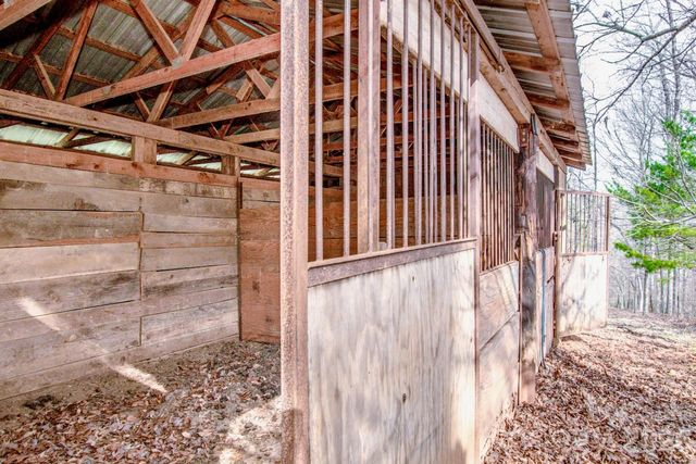 508 Liles Lane, Hiddenite, NC 28636