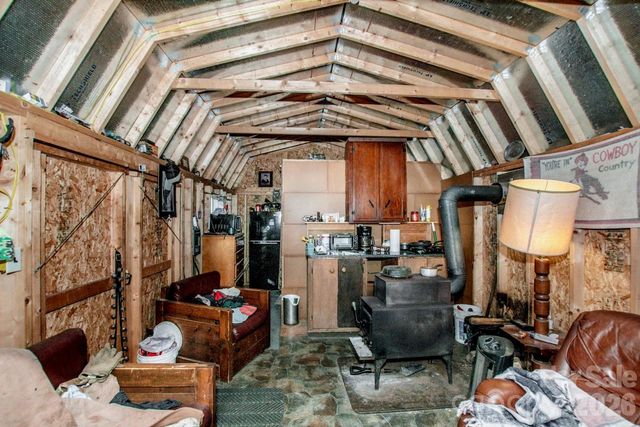 508 Liles Lane, Hiddenite, NC 28636