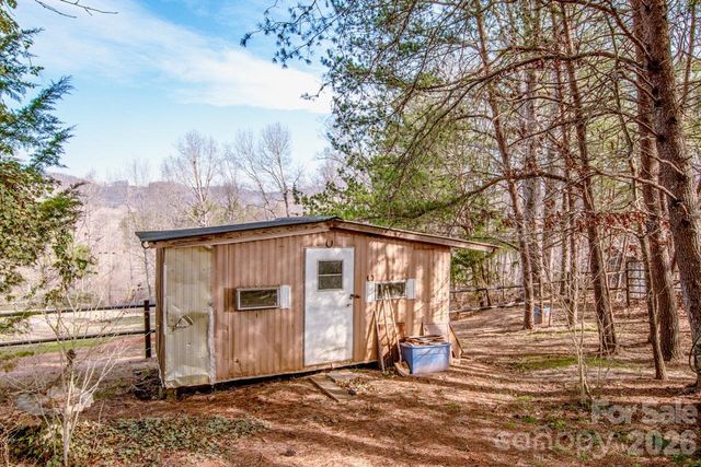 508 Liles Lane, Hiddenite, NC 28636