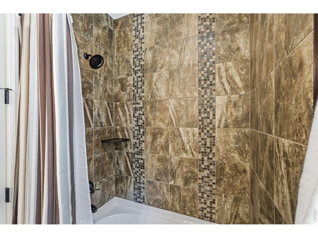769 Pagoda Ct, Erie, CO 80516