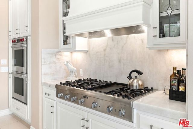 1403 Kingsboro Court, Westlake Village, CA 91362