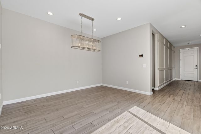 2004 E PARK VIEW Lane, Phoenix, AZ 85024