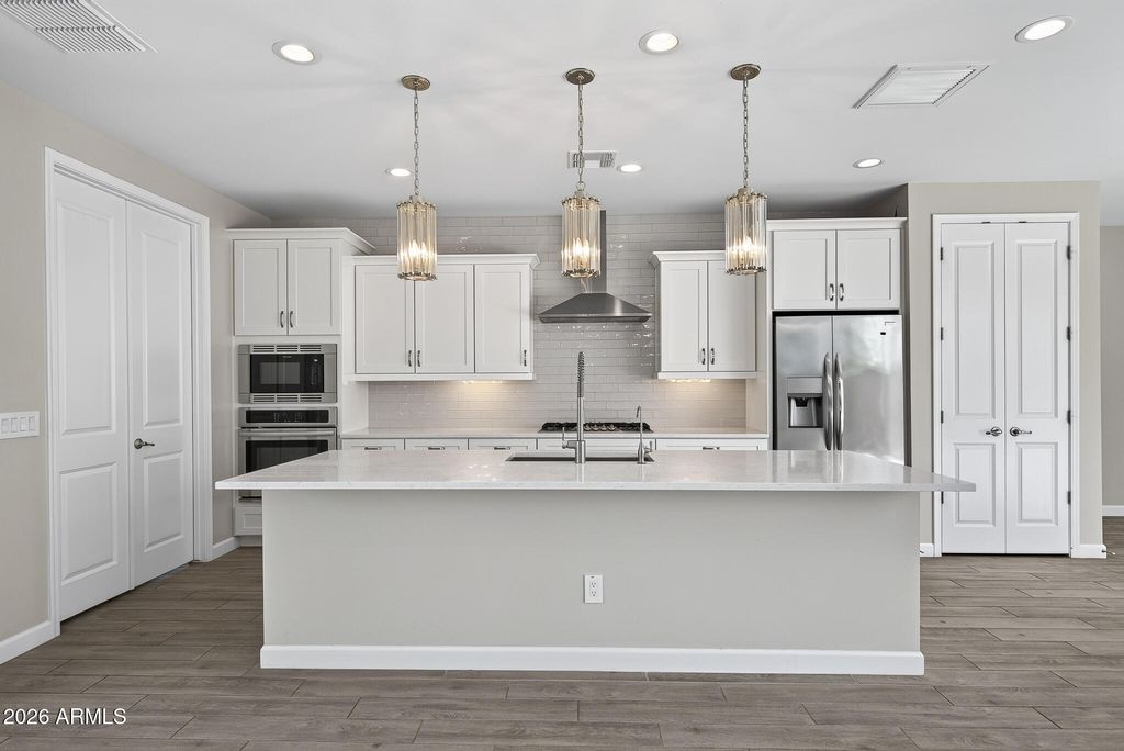 2004 E PARK VIEW Lane, Phoenix, AZ 85024 — photo 4
