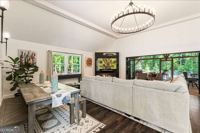 178 Sedalia Court, Alpharetta, GA 30009