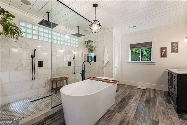 178 Sedalia Court, Alpharetta, GA 30009