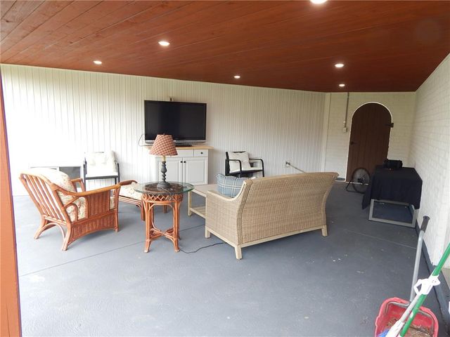 5833 Hill Drive, Upper Macungie Twp, PA 18104