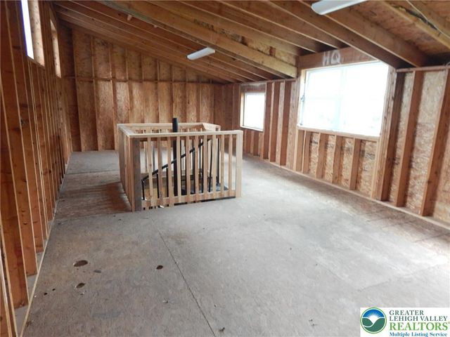5833 Hill Drive, Upper Macungie Twp, PA 18104