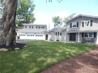 5833 Hill Drive, Upper Macungie Twp, PA 18104
