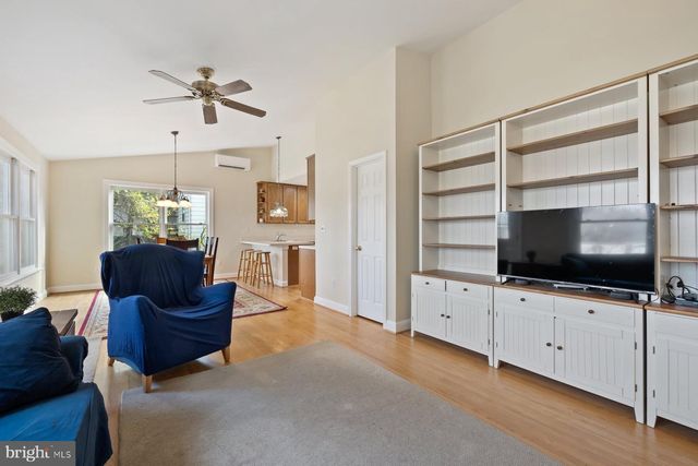 527 BEALL AVE, Rockville, MD 20850