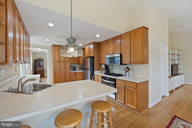 527 BEALL AVE, Rockville, MD 20850