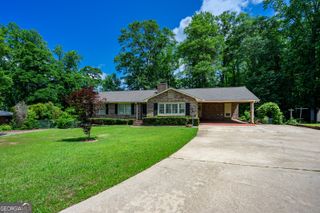 347 Brookridge Drive, Lagrange, GA 30241