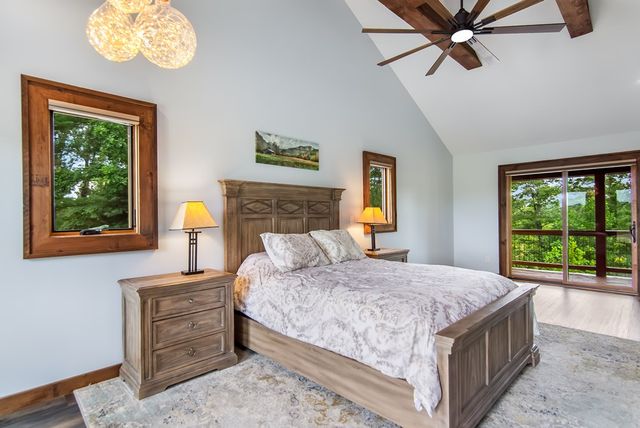1046 Crossroads Church Road, Ellijay, GA 30540