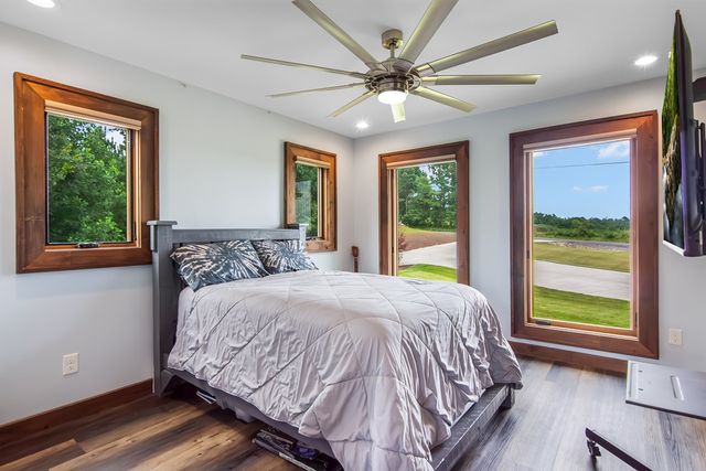 1046 Crossroads Church Road, Ellijay, GA 30540