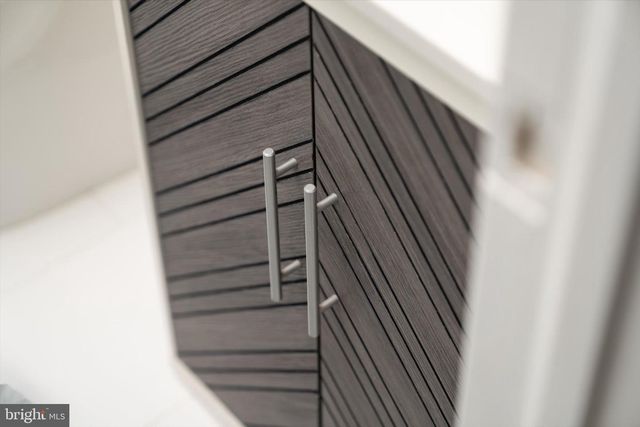 20 AZALEA WAY, Hamilton, NJ 08690