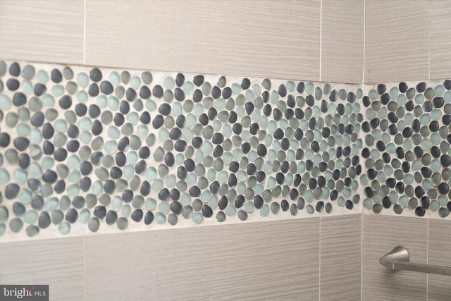 20 AZALEA WAY, Hamilton, NJ 08690