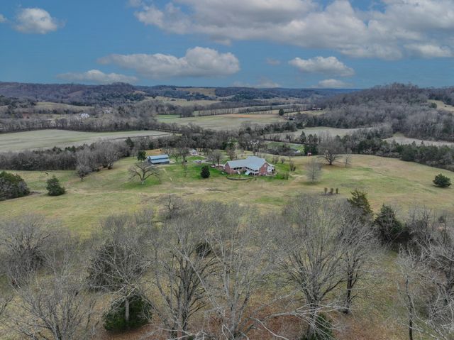 35 Cheatham Rd, Ardmore, TN 38449