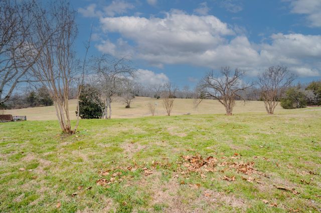 35 Cheatham Rd, Ardmore, TN 38449
