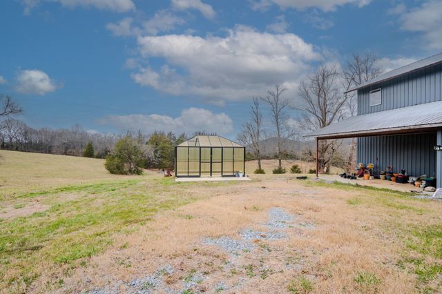 35 Cheatham Rd, Ardmore, TN 38449