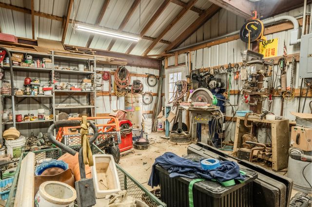 35 Cheatham Rd, Ardmore, TN 38449