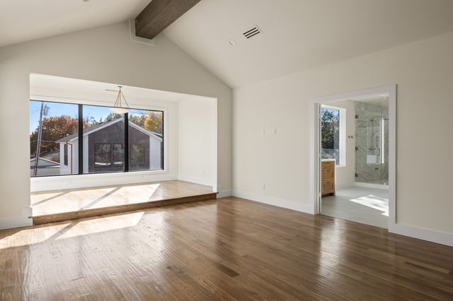 6028 Richmond Avenue, Dallas, TX 75206