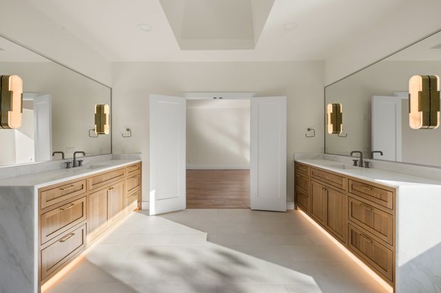 6028 Richmond Avenue, Dallas, TX 75206