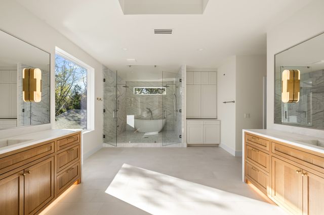 6028 Richmond Avenue, Dallas, TX 75206