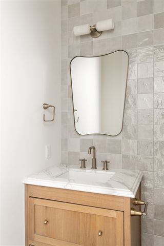 6028 Richmond Avenue, Dallas, TX 75206