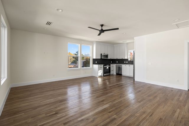 6028 Richmond Avenue, Dallas, TX 75206