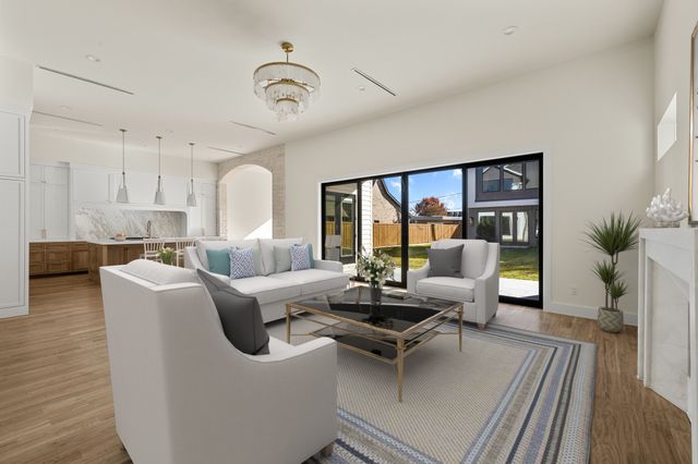 6028 Richmond Avenue, Dallas, TX 75206