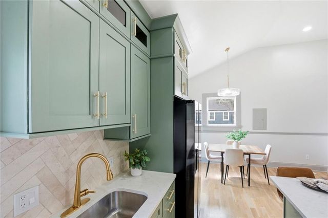 1050 Edie SE Avenue, Atlanta, GA 30312