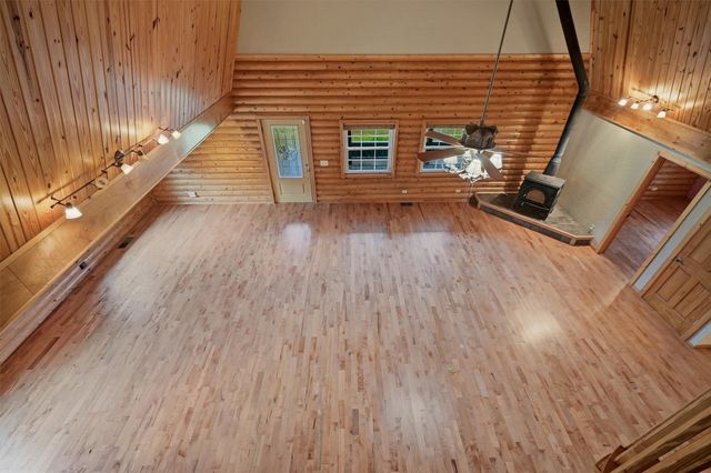 570 Roy Ayres Road, Bells, TX 75414