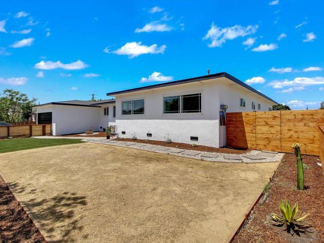 10315 CONDON AVE, Inglewood, CA 90304