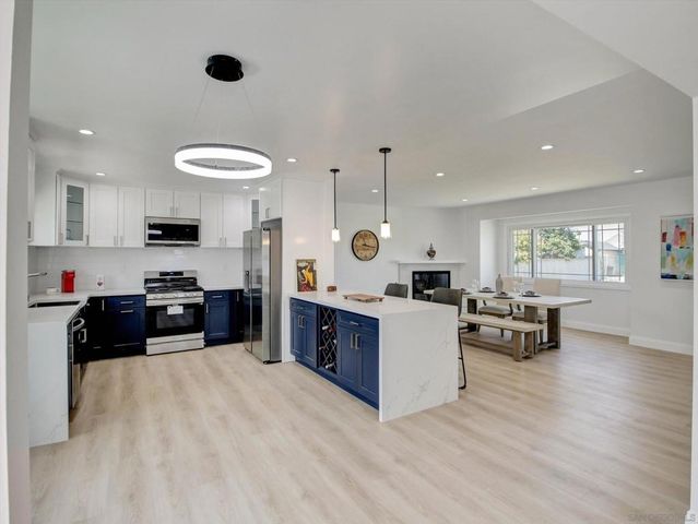 10315 CONDON AVE, Inglewood, CA 90304