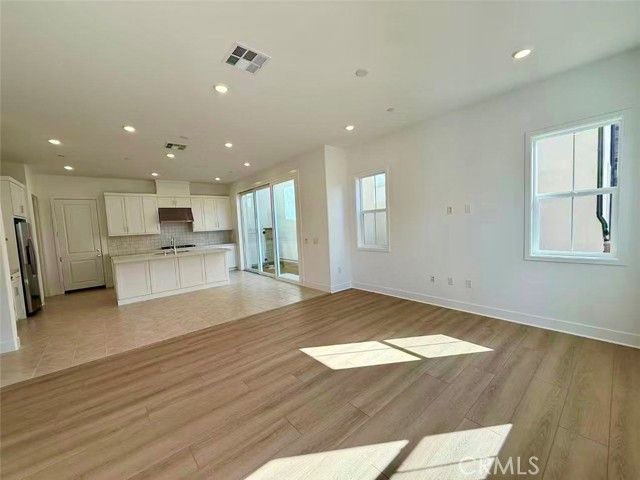 297 Shoveler, Irvine, CA 92618